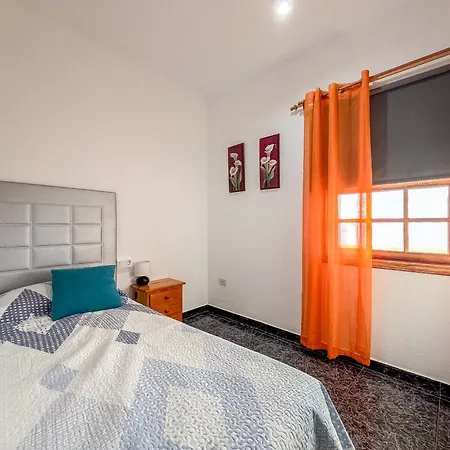 Lightbooking Luymar 2 Bedroom De Con Piscina Lägenhet Mazo