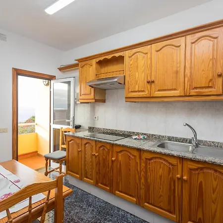 Lightbooking Luymar 2 Bedroom De Con Piscina *