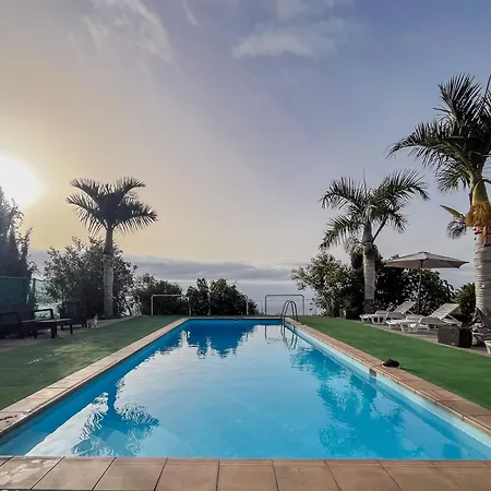Lightbooking Luymar 2 Bedroom De Con Piscina Διαμέρισμα